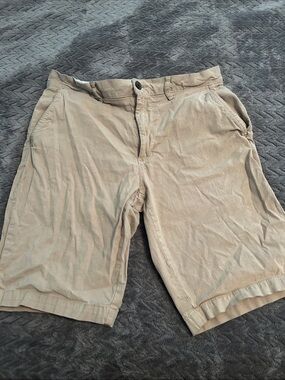 Men's Casual Cotton-Blend Khaki Shorts